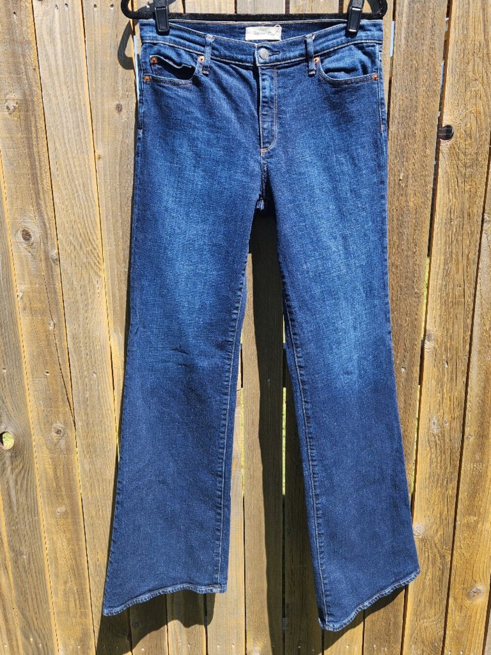 Gap 1969 Flared Jeans - 30L